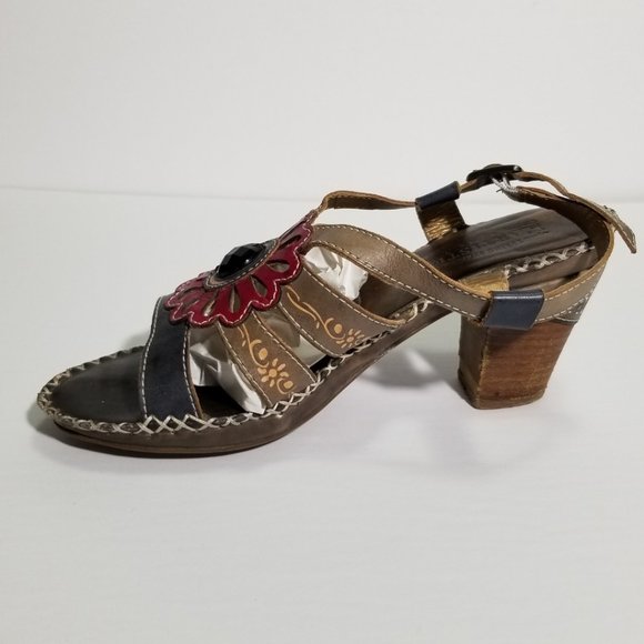 L'Artiste Strappy Floral Cutout Heeled Sandals - Picture 3 of 9